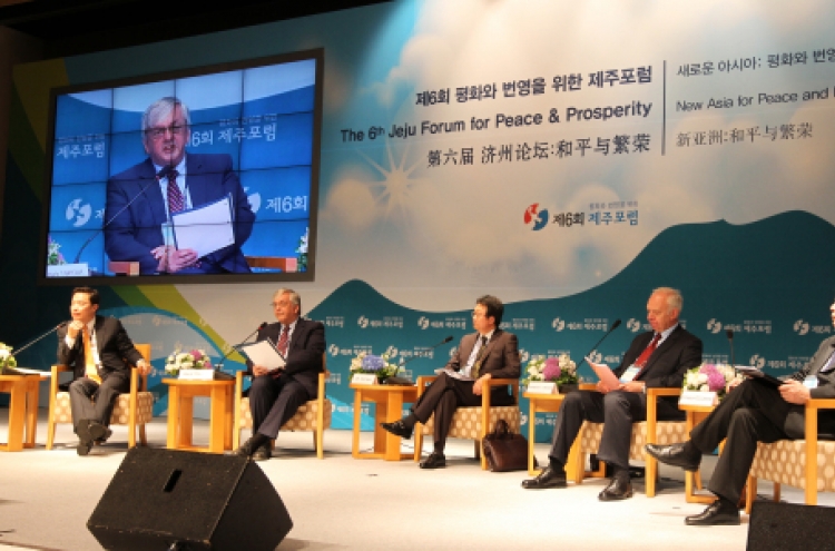 Jeju Forum debates global peace, economy, culture
