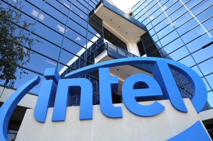 Intel and Qualcomm show changing face of computing
