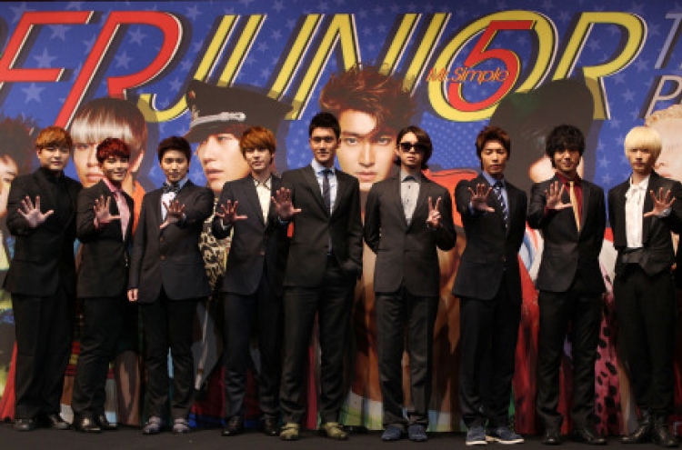 [Photo] Super Junior promises to meet more international fans with ‘Mr.Simple’