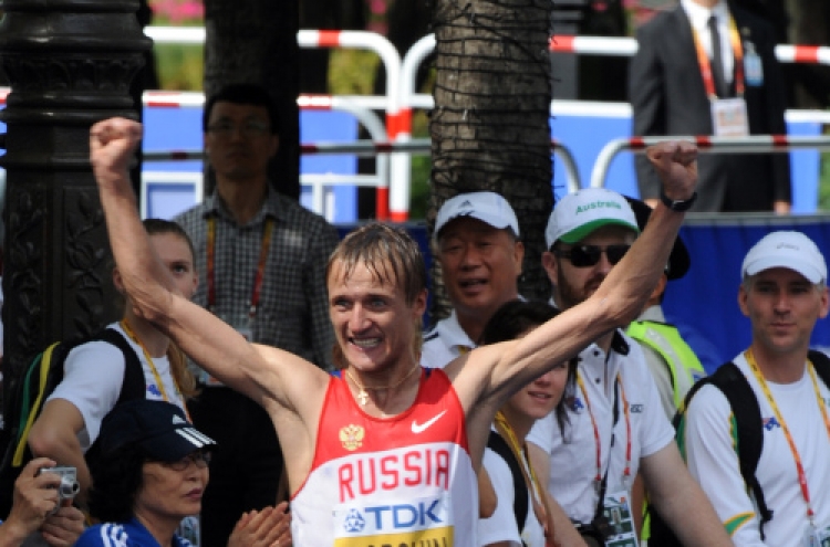 Russia’s Borchin wins 20km walk
