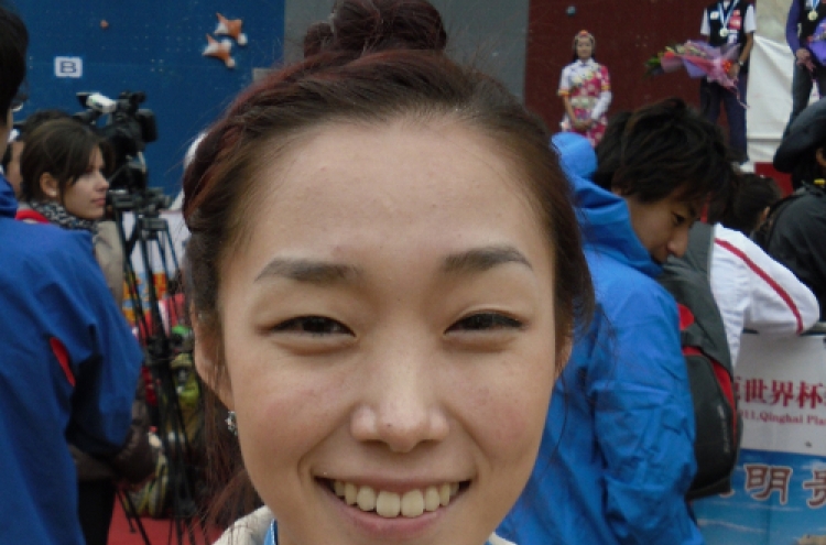 Kim Ja-in reigns at Climbing World Cup in Belgium