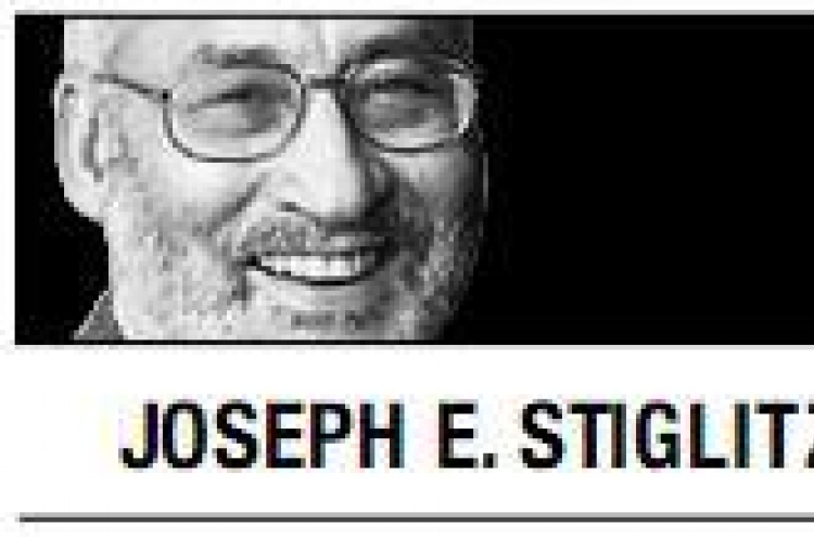 [Joseph E. Stiglitz] Spend more to cure the economy