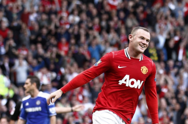 Wayne Rooney's father arrested in betting probe