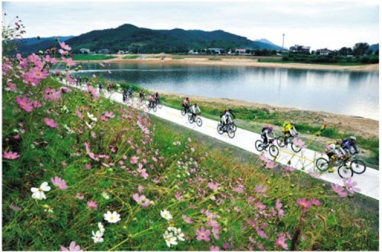 Korea links bike paths along four major rivers