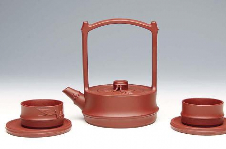 China’s purple sand tea pots on show