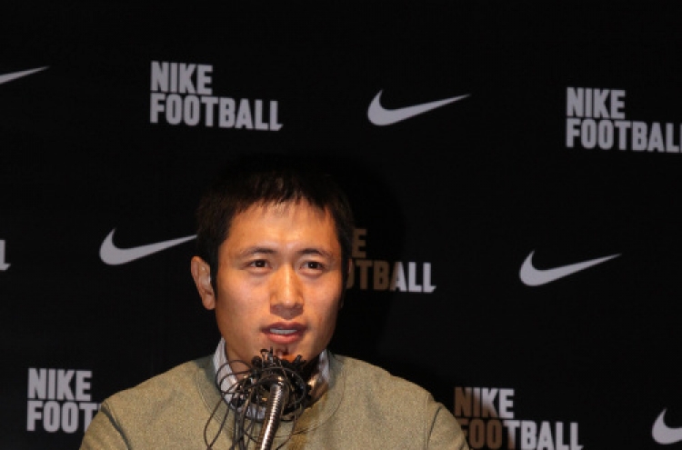 Lee Young-pyo criticizes coaching revolving door