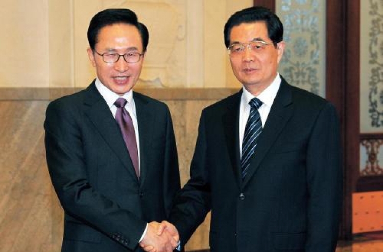 [VOICE] Should Korea sign an FTA with China?