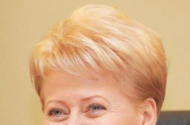 Neighbors’ planned nuclear plants worry Lithuanian president