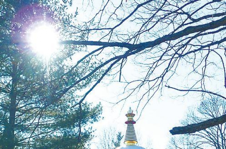 For $65, Buddhist retreat provides a yurt, all the peace you can stand
