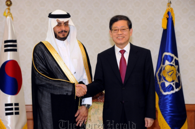 Saudi Arabia to ease rules for Korean builders