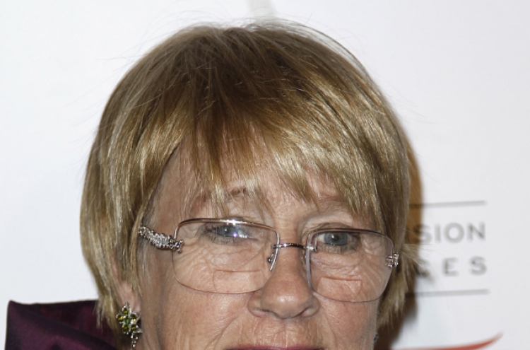 ‘Housewives’ actress Kathryn Joosten dies at 72