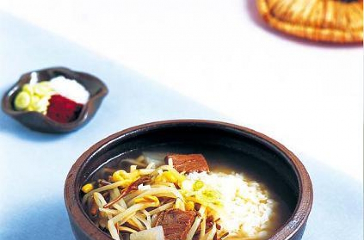 Janggukbap (rice in beef soup)