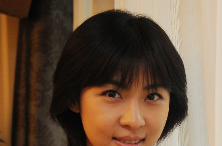 Actress Ha becomes mentor for future filmmakers