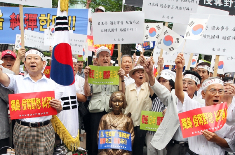 Seoul rebuffs P.M. Noda’s call for Lee’s apology