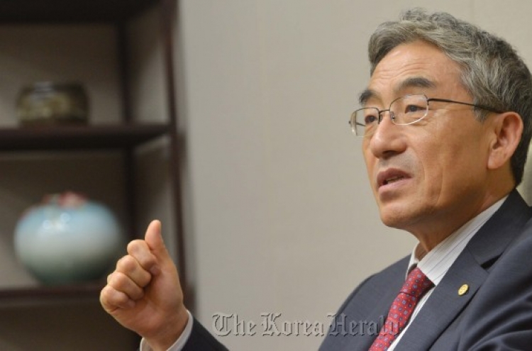 Sungkyunkwan rises in business, high tech fields