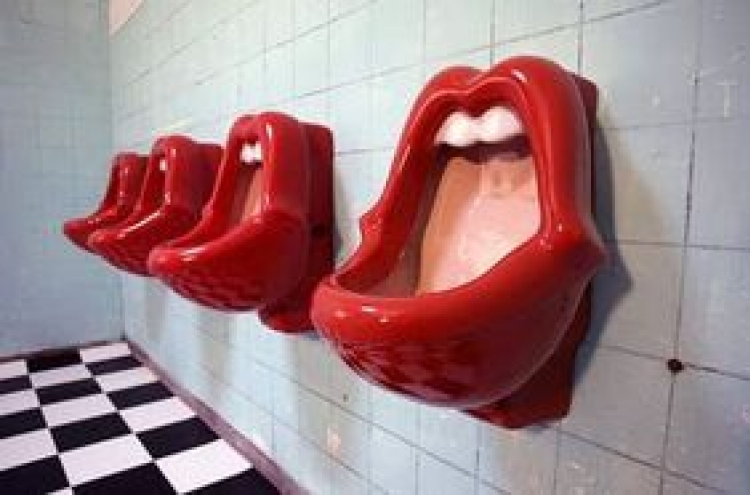 Restaurant removes urinals shaped like woman’s mouth