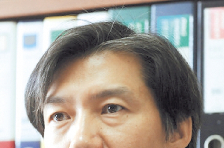 [Newsmaker] Law professor key figure in candidate unification push