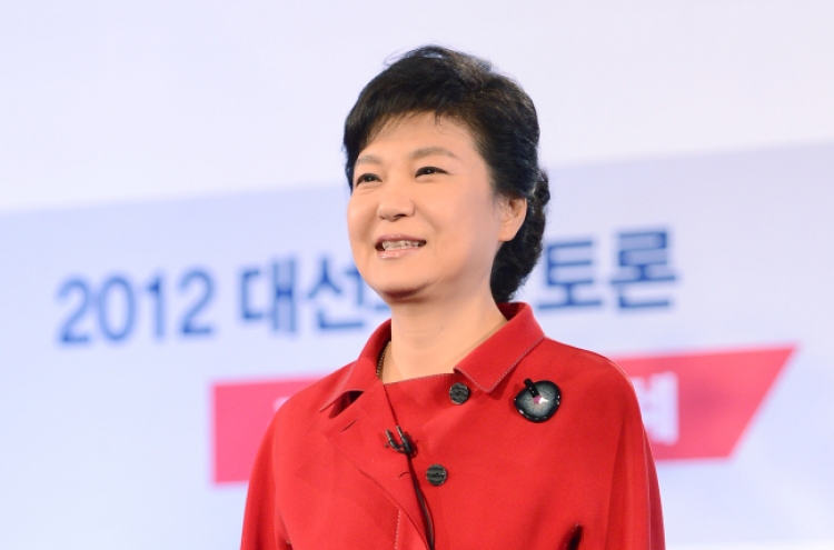 Park sells policies for middle class in TV forum
