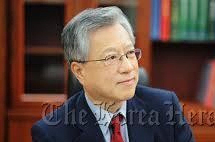 KT chairman Lee joins GSMA board