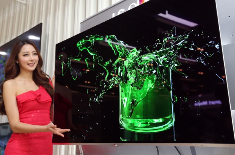 LG starts sales of world’s first 55-inch OLED television