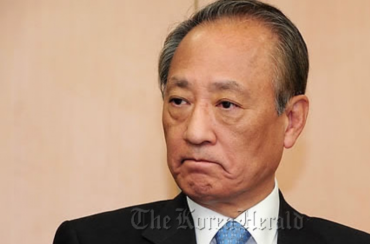 Kim offers to resign as micro credit bank chief