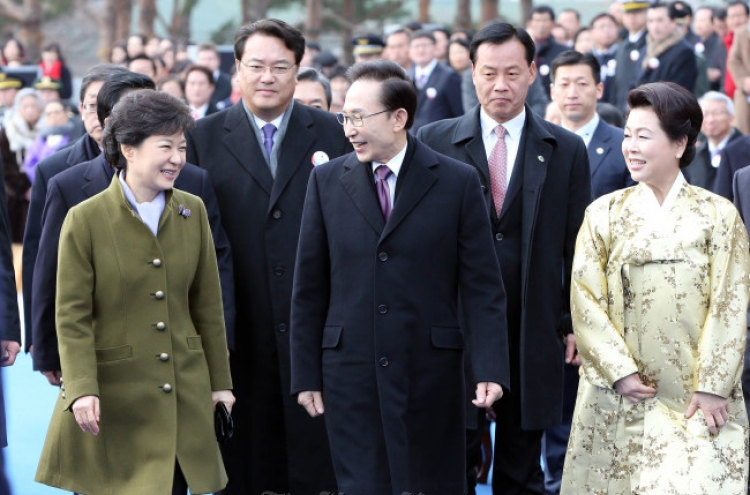 Former President Lee to serve as adviser to developing countries