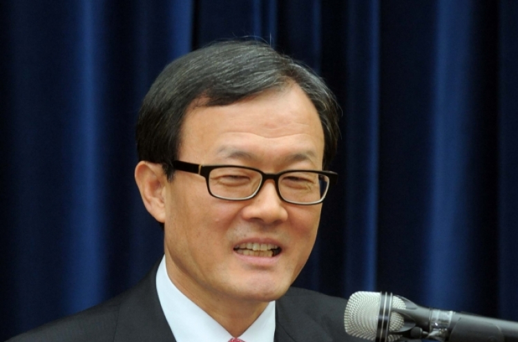 [Newsmaker] Lee takes helm of Woori Financial