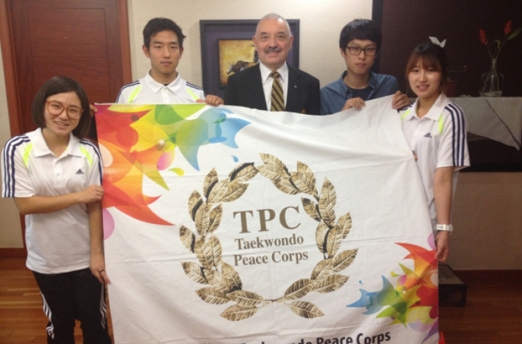 Paraguayan envoy hosts send off for volunteers of Taekwondo Peace Corps