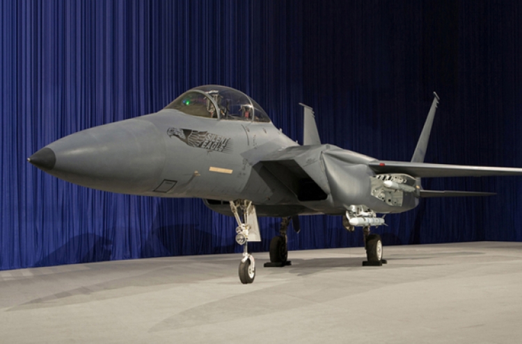 Boeing emerges as most likely candidate in fighter jet project