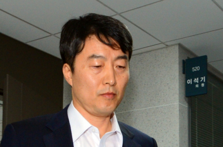 Lee planned ‘speedy war,’ prosecutors say