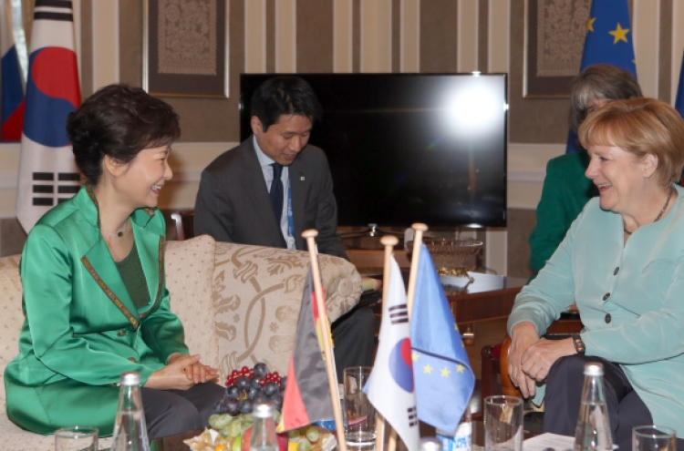 Park urges inclusive growth, creative economy at G20
