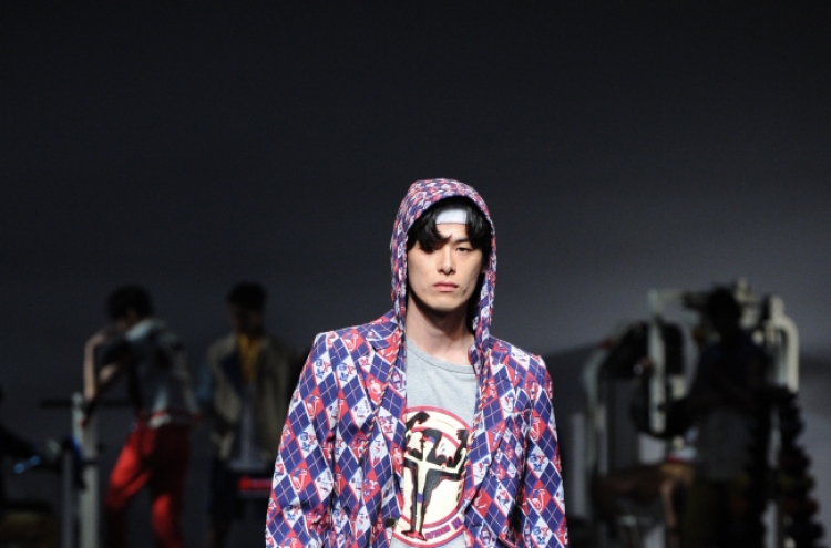Sporty vibe dominates menswear at Seoul Fashion Week