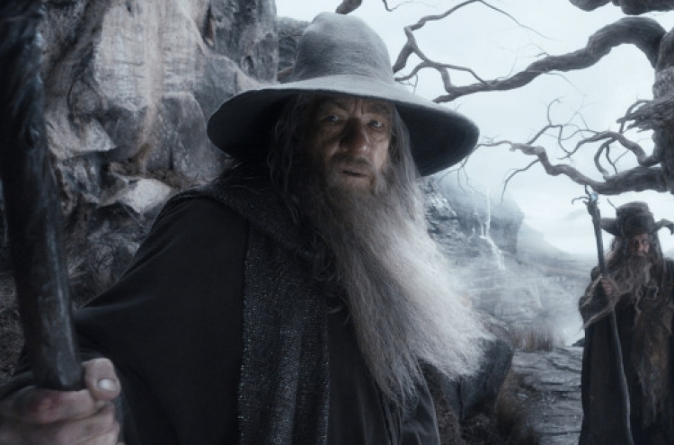 CGV, Lotte refuse to show new ‘Hobbit’ film in fee dispute