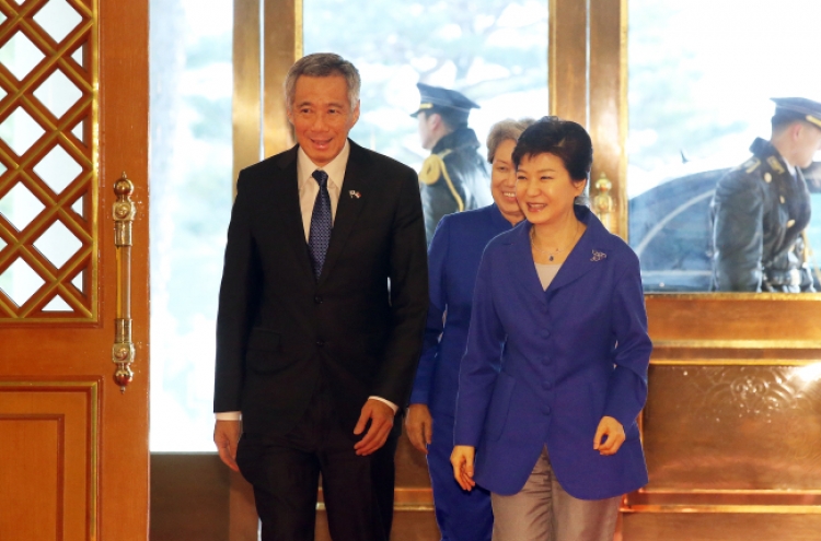 Korea, Singapore agree to boost business cooperation