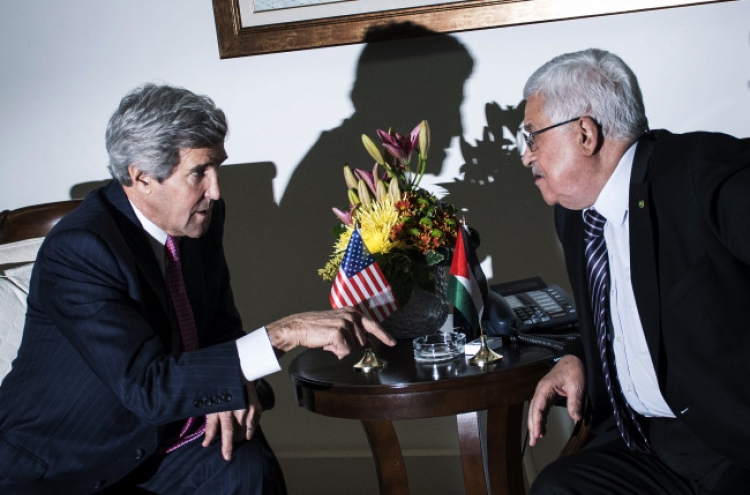 Kerry cites progress in Mideast talks
