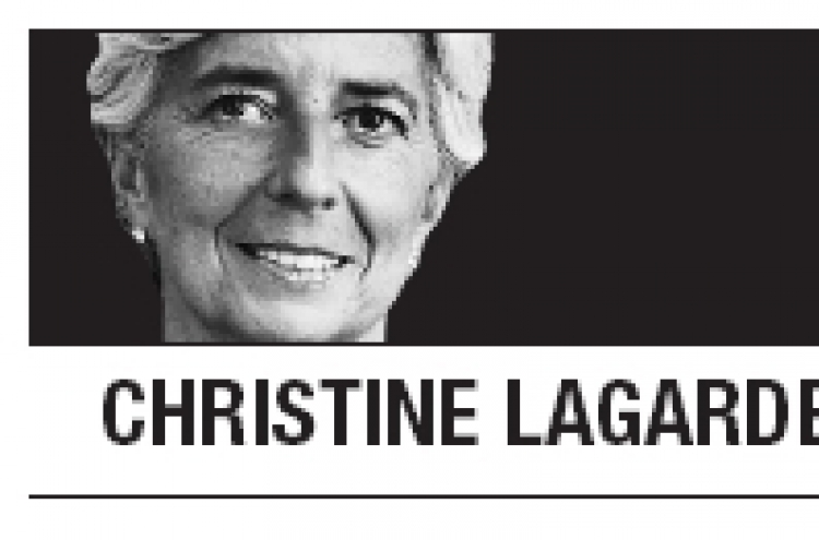 [Christine Lagarde] Re-empowering global economy