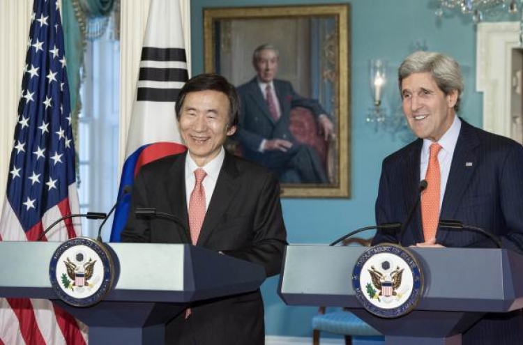Kerry highlights N.K. threats, Yun raises regional history issues