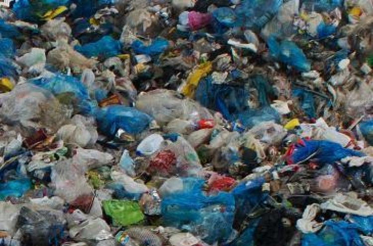 NYC faces uphill battle to double recycling by 2017