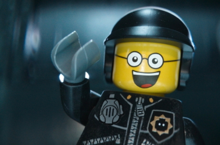 ‘The Lego Movie’ blocks ‘RoboCop,’ ‘About Last Night’