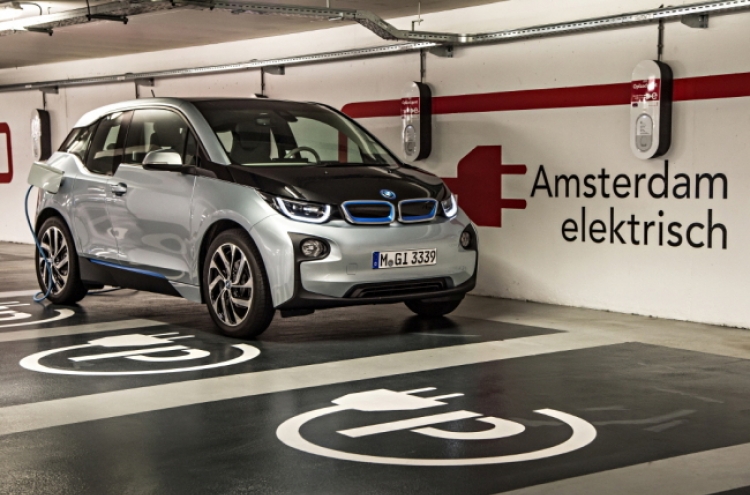 BMW i3 redefines electric mobility