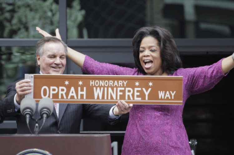 Oprah Winfrey to sell Harpo Studios in Chicago