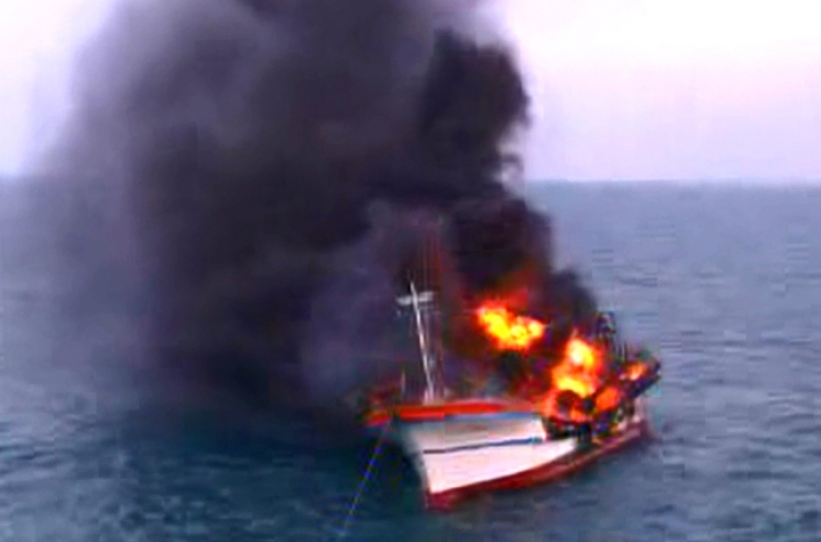 6 dead, 1 missing in boat fire off coast of Jejudo