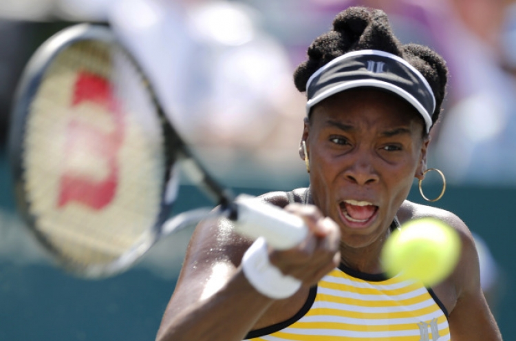 Venus Williams ousted at Family Circle Cup