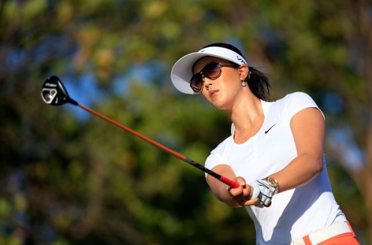 Stanford takes 1-shot lead over Wie at LPGA Lotte
