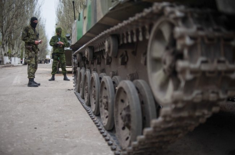 Shootout in east Ukraine shatters truce