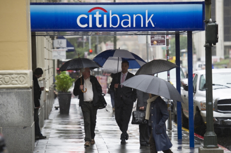 Citigroup seeks to sell 50 branches in California