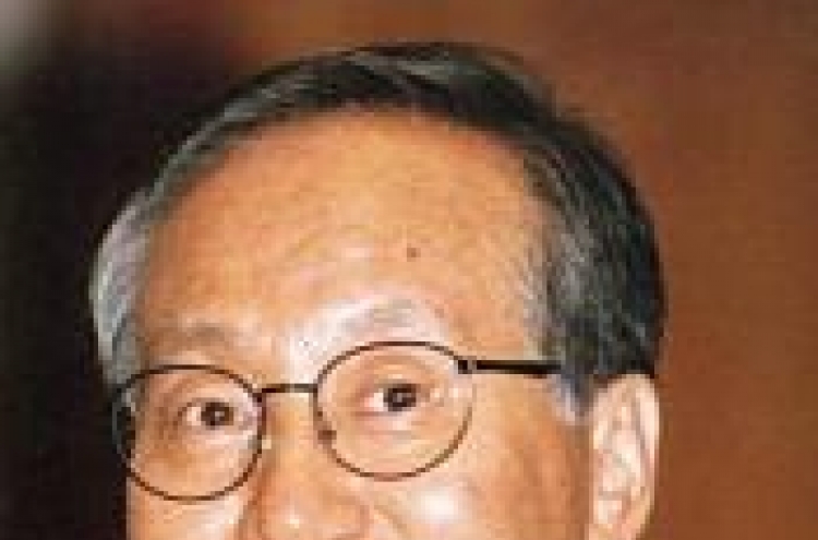 Former foreign minister Hong dies at age 77