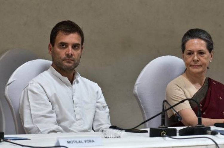 India’s Congress rejects Gandhis’ resignation offers