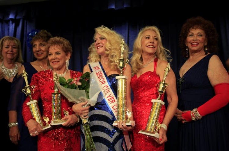 Tiaras never get old: Pageant entrants enjoy their senior moment