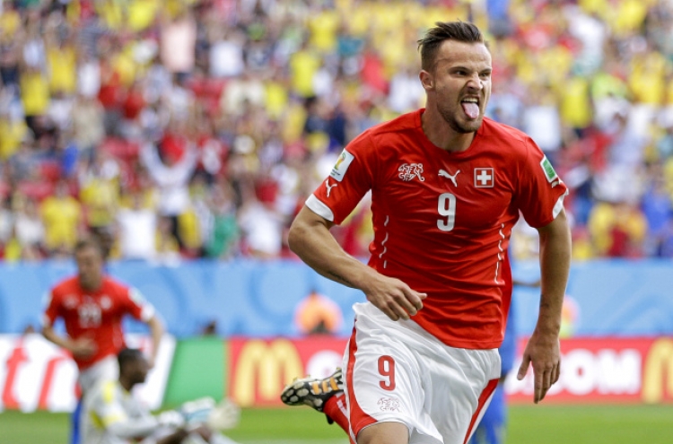 [World Cup] Seferovic gives Swiss last-gasp win over Ecuador